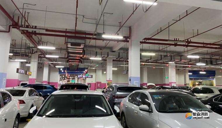 地下車庫應急照明與疏散指示燈具 地下車庫應急照明與疏散指示燈具